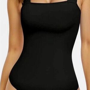 MANGOPOP Tank Top Bodysuit for Women Square Neck Sleeveless Body Suit Size Large